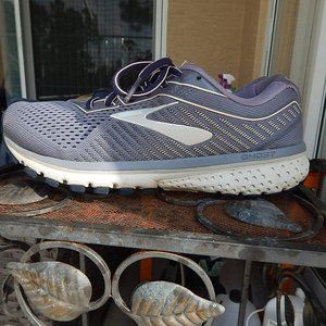 BROOKS GHOST  12 RUNNING SHOES WOMENS 8.5M GRAY